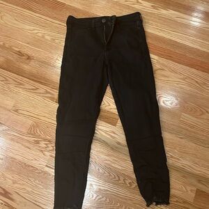 American eagle next level stretch size 8/R black cropped jeans